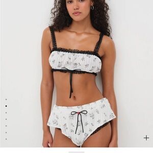 For love and lemons fawn bralette and sleep short set NEW WITH TAGS